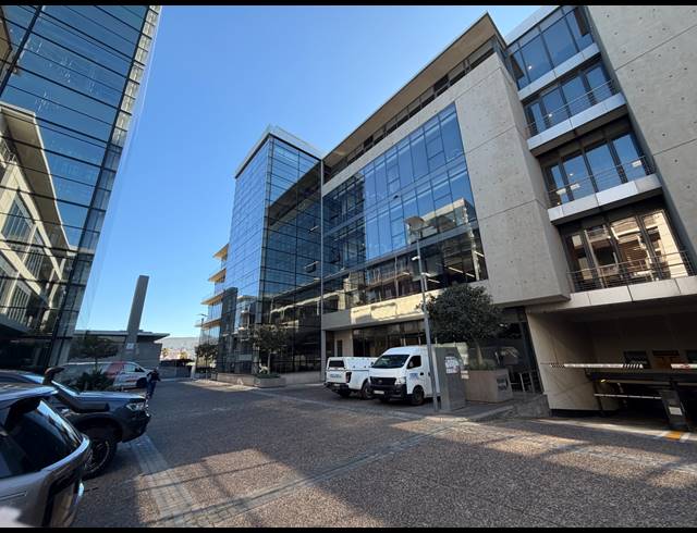 5,141M² OFFICE TO LET IN CAPE TOWN CITY CENTRE